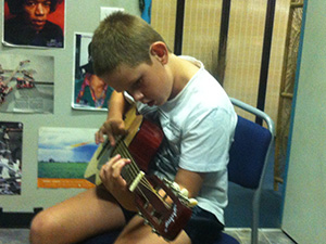 Guitar lessons for people of all ages and levels of ability